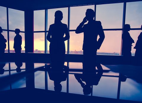 silhouettes-businesspeople-office